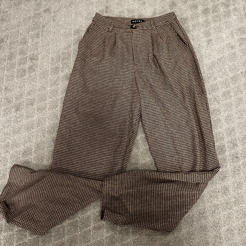 Motel Houndstooth brown/tan wide leg trousers